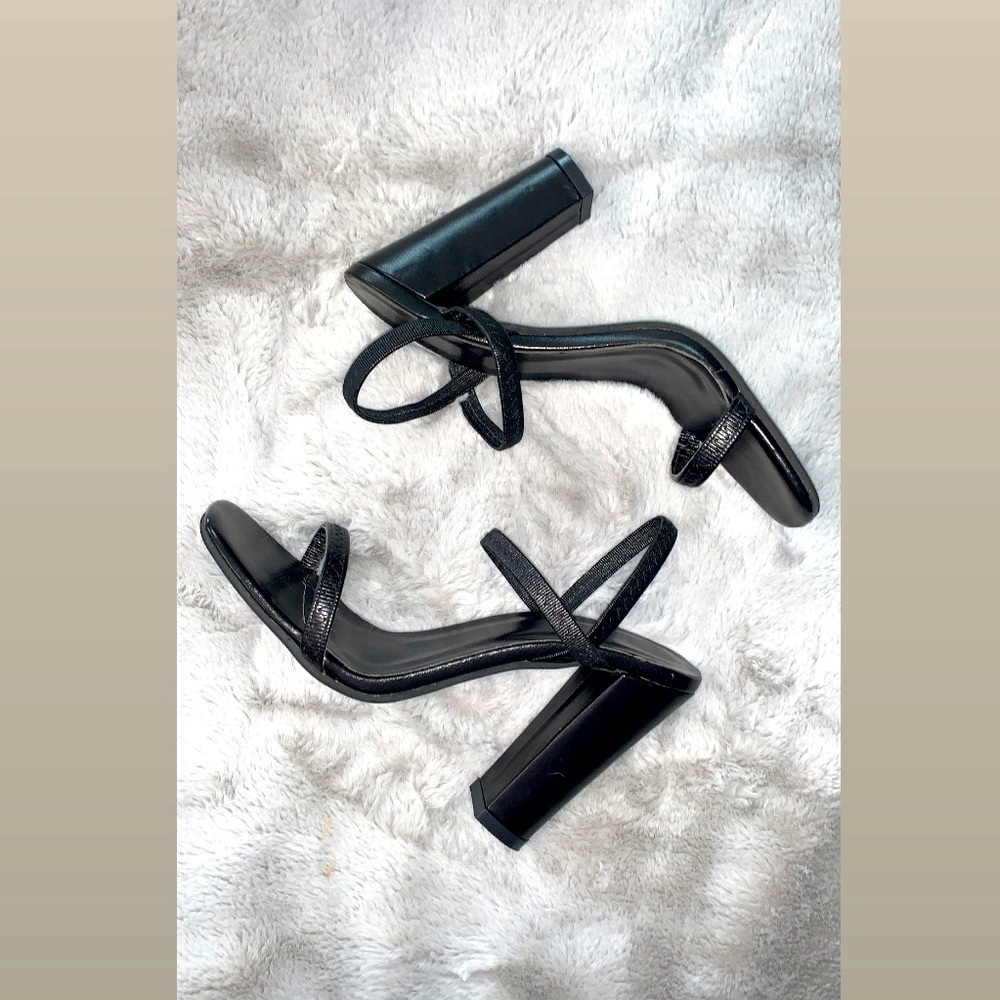 COPY - Black heels
